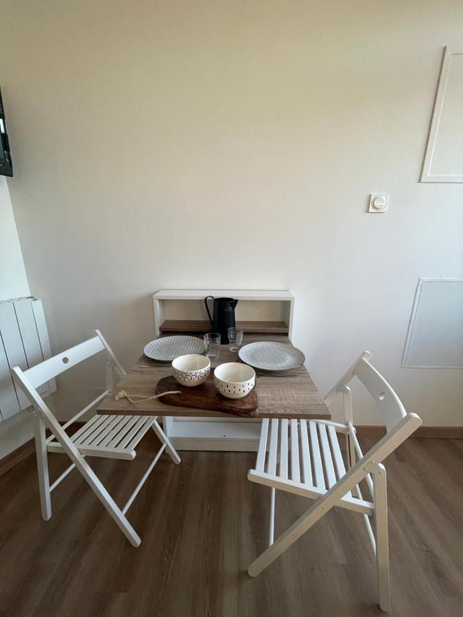 Studio Sur Castelginest Екстер'єр фото
